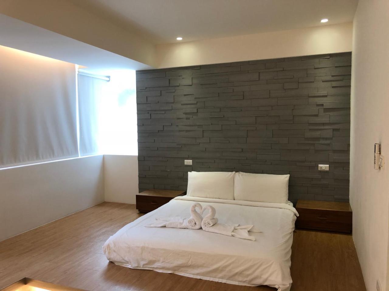 Happiness Dot Apartment Tamsui Exterior photo