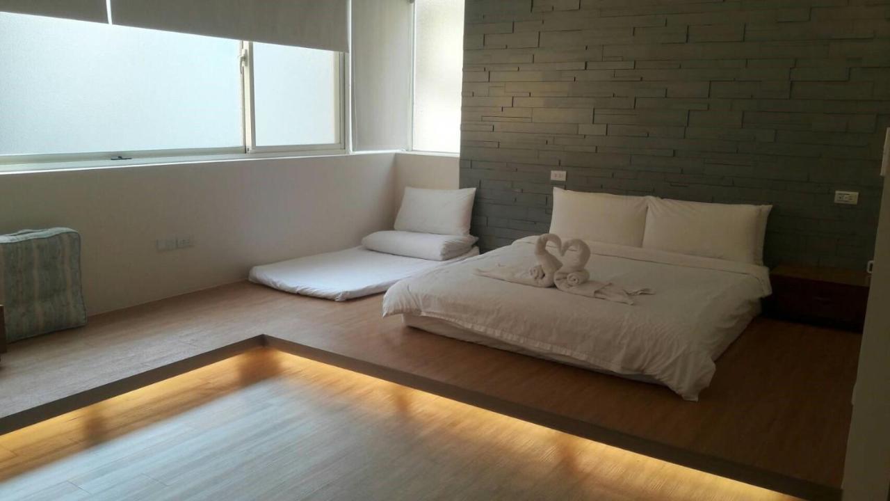 Happiness Dot Apartment Tamsui Exterior photo
